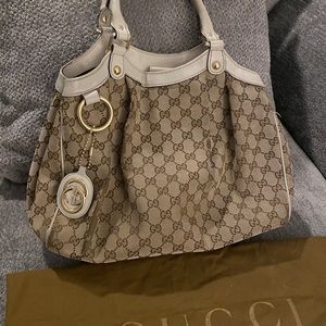 Gucci medium bag
